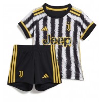 Koszulka piłkarska Juventus Strój Domowy dla dzieci 2023-24 tanio Krótki Rękaw (+ Krótkie spodenki)